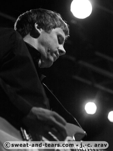 SharrieWilliams_100828_391