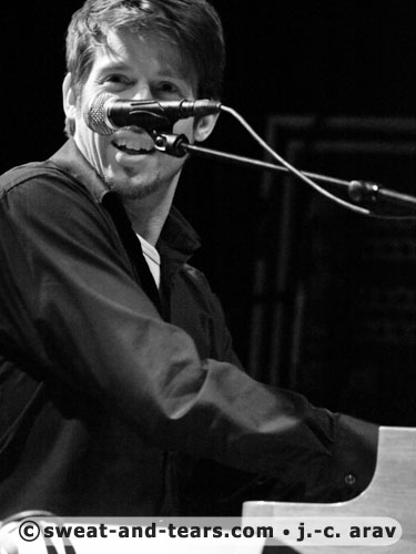 SharrieWilliams_100828_420