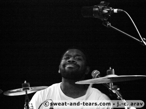 SharrieWilliams_100828_505