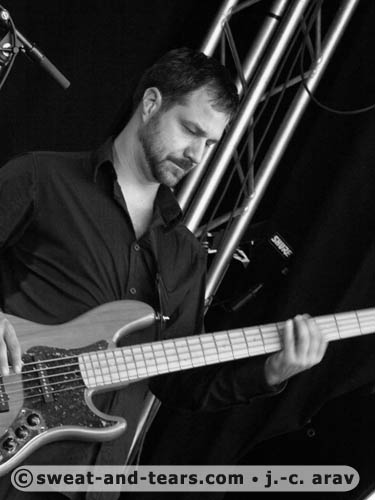 SharrieWilliams_100829_105