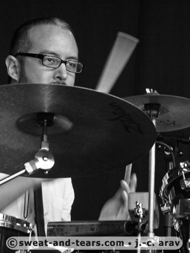 DavinaAndTheVagabonds_100829_188