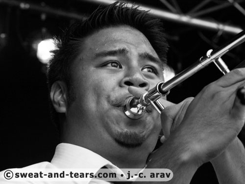 DavinaAndTheVagabonds_100829_212