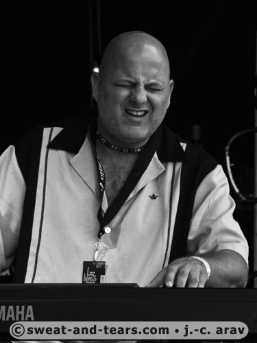 EgidioJukeIngala_100829_240