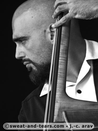 EgidioJukeIngala_100829_350