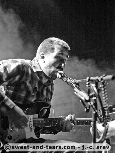 TongueTiedTwin_110402_042