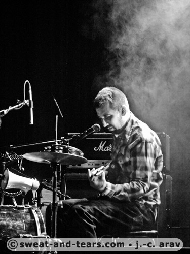 TongueTiedTwin_110402_066