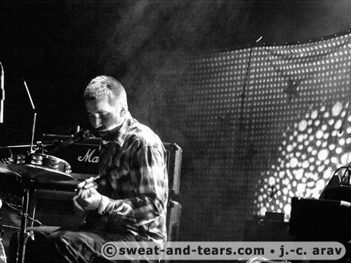 TongueTiedTwin_110402_076