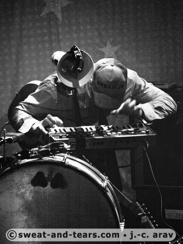 UrbanJunior_110402_201