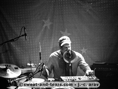 UrbanJunior_110402_213